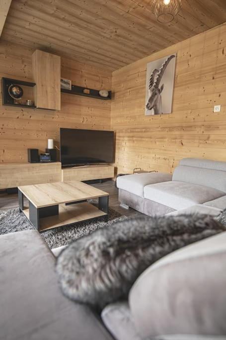 Villa Gite Jura Mina Chalet Au Milieu De La Nature Ney Exterior foto